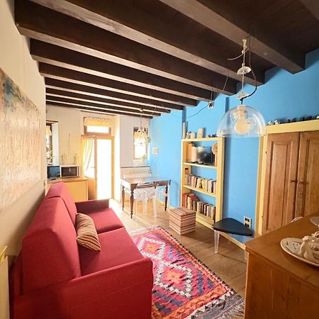 Апартаменты Casa Torrazzo Пизонье Экстерьер фото